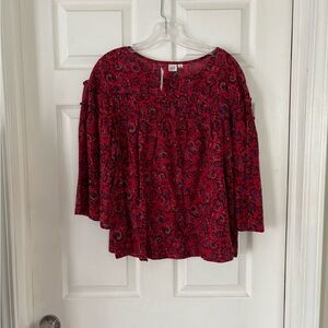 Women's Red Floral Top